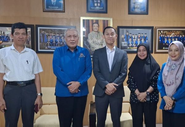 Sekertaris Dubes RI untuk Republik Kazashtan dan Republik Tajikistan Berkunjung ke Unifa