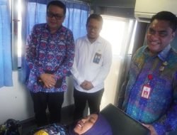 Seimbangkan Angka Kelahiran, DPPKB Berikan 100 Akseptor KB di Wilayah Perbatasan