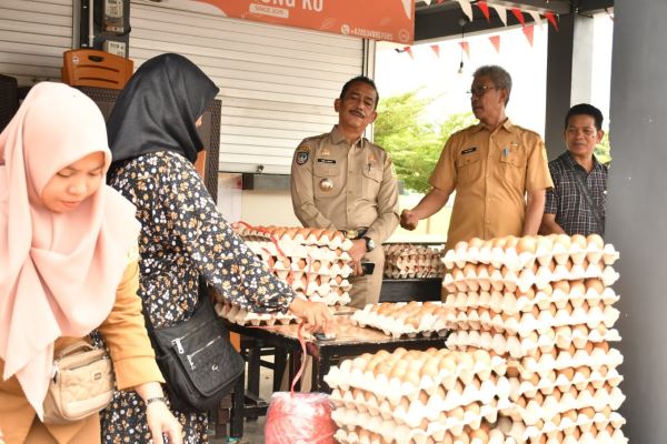 Jelang Akhir Tahun Pemkab Sinjai Gelar Pasar Murah