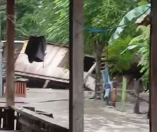 Banjir dan Longsor Terjang Soppeng, Rumah Hanyut dan Satu Warga Hilang