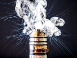 Tren Penggunaan Vape di Kalangan Perempuan Makassar: Gaya Hidup atau Ancaman Kesehatan?