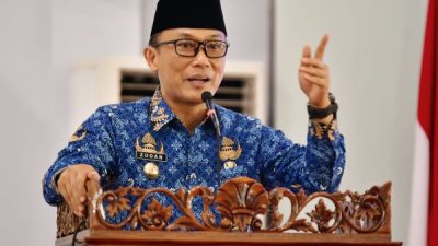 Pengukuhan KORPRI Sidrap, Prof Zudan Tekankan Kolaborasi Kegiatan Sosial dan Pembangunan Infrastruktur