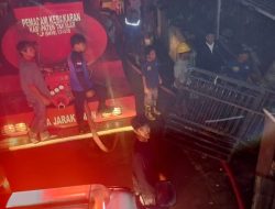 Diduga Korsleting Listrik, Rumah Panggung di Takalar Ludes Terbakar