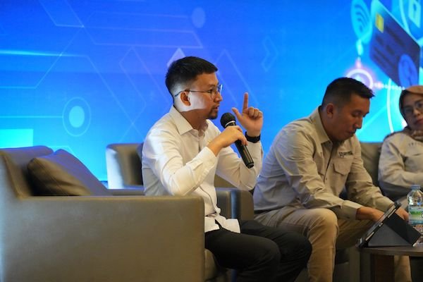 Bapenda Makassar Sharing Session Implementasi Digitalisasi Transaksi Pemerintah Daerah