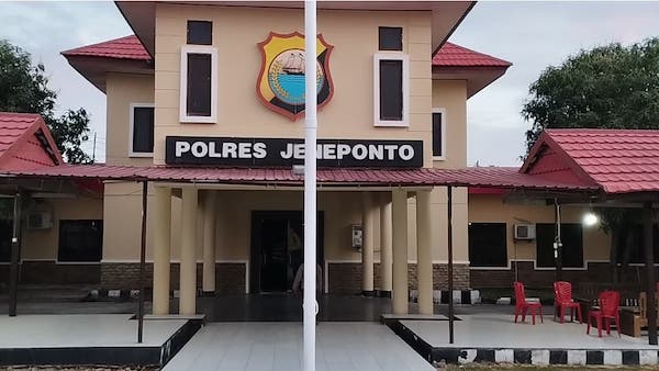 Mutasi Polda Sulsel, Sejumlah PJU Polres Jeneponto Dirotasi Simak Daftar Lengkapnya!