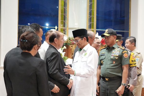  Natal Menambah Rasa Sayang dan Cinta Damai