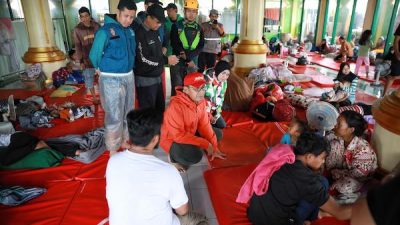 Cuaca Mulai Membaik, Warga Makassar yang Terkena Banjir Masih Bertahan di Pengungsian