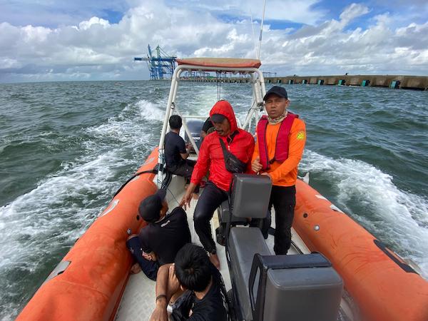 6 Pemancing di Makassar Tenggelam Usai Perahu Dihantam Gelombang Besar