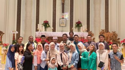 Gereja Katolik Paroki Kristus Raja Andalas Gelar Open House