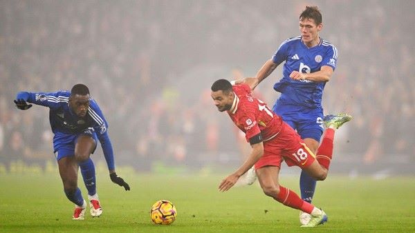 Liverpool Kokoh di Puncak Klasemen Liga Inggris, Manchester United Terpuruk