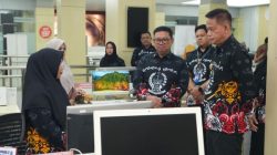 Tinjau Layanan Perizinan, Prof Fadjry Djufry Minta Percepatan Investasi Jadi Prioritas