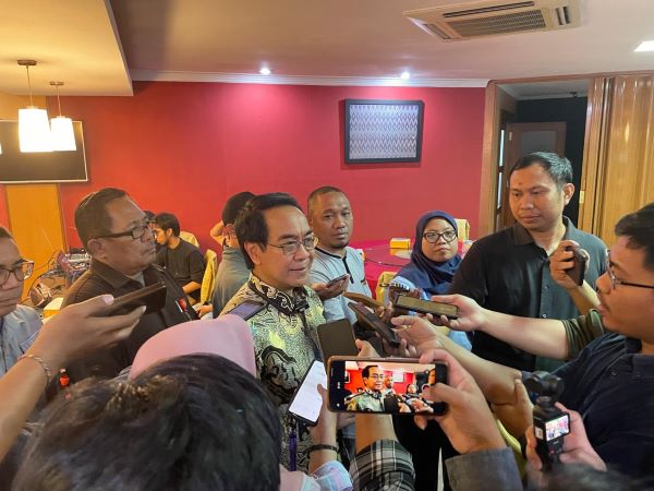 Rektor Unhas Sampaikan Duka Mendalam Atas Meninggalnya Mahasiswa HI di Bislap Maros