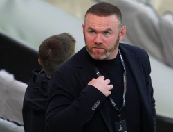 Wayne Rooney Mundur Sebagai Pelatih Plymouth Argyle