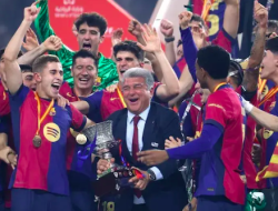 Barcelona Hancurkan Real Madrid 5-2, Angkat Trofi Piala Super Spanyol