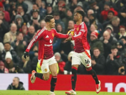 Manchester United Comeback Kalahkan Southampton 3-1