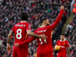 Liverpool Bungkam Ipswich Town 4-1