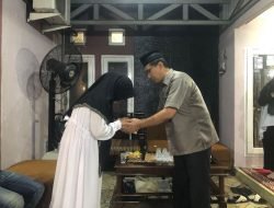 Unhas Beri Dana Duka Kepada Keluarga Ketiga Korban Tenggelam di Bislab Maros