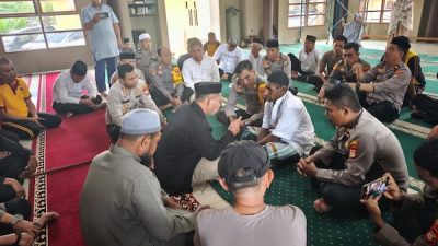 Detik-detik Pria Asal Papua Ucapkan Dua Kalimat Syahadat Didepan Kapolres Jeneponto