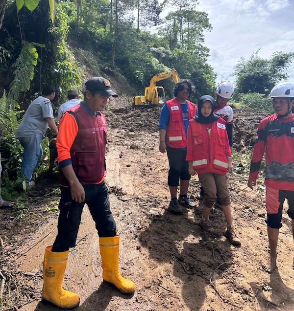 Kementerian Sosial Bantu Korban Banjir di Mamuju, Pj Gubernur Ucapkan Ini!