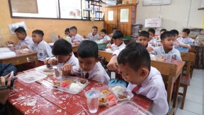 Gowa Mulai Program Makanan Bergizi Gratis di 17 Sekolah