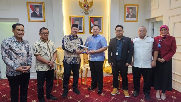 Temui Kakanwil Kemenag Sulsel, Garuda Indonesia Janji Tingkatkan Layanan Haji Embarkasi Makassar