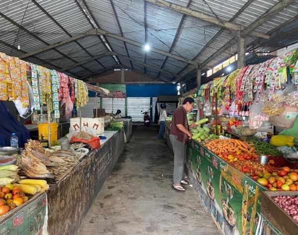 Harga Bahan Pokok Meningkat di Pasar Antang, Telur dan Cabai Melonjak