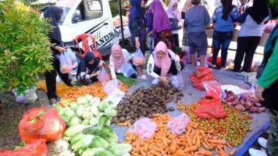 Jelang Ramadhan, Pemkab Gowa Gelar Pasar Tani untuk Stabilkan Harga Pangan