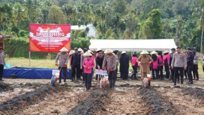 Wujudkan Ketahanan Pangan, Polda Sulbar Luncurkan Program Pekarangan Pangan Lestari