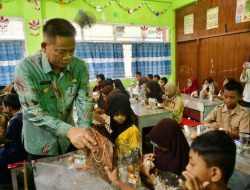 Tingkatkan Gizi Anak Sekolah, Pemprov Sulsel Bagikan Telur dan Susu Gratis