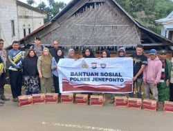 Dekatkan Diri ke Masyarakat Pedalaman, Polres Jeneponto Gelar Baksos Safari Kamtibmas