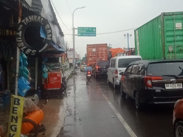 Koordinator Marka Jaya Sebut Pemerintah Kurang Responsif Tangani Banjir dan Kemacetan Makassar-Maros