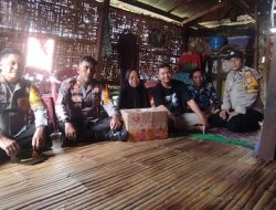 Berikan Bantuan, Kapolres Jeneponto Sambangi Nenek Sebatang Kara di Dusun Palambuta
