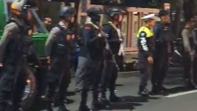 Cegah Aksi Gesekan Massa, Puluhan Polisi Disiagakan di Rumah Pemenangan Paslon Sarif-Qalby