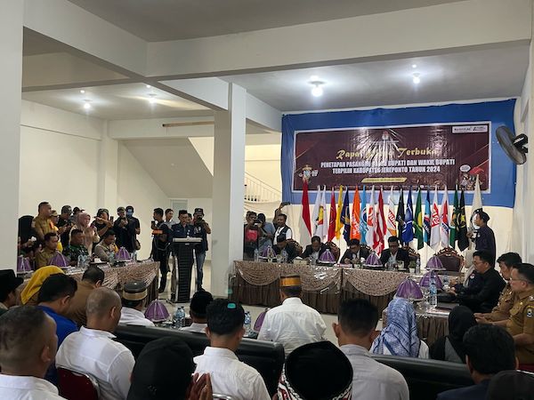 Kapolres Jeneponto Hadiri Rapat Pleno KPU Penetapan Bupati dan Wabup Terpilih