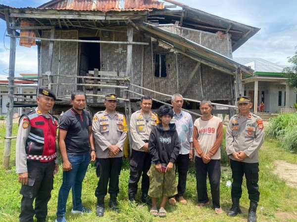 Viral Kisah Pilu Kakek Sahabu di Jeneponto, Kapolres Turun Tangan Beri Bantuan