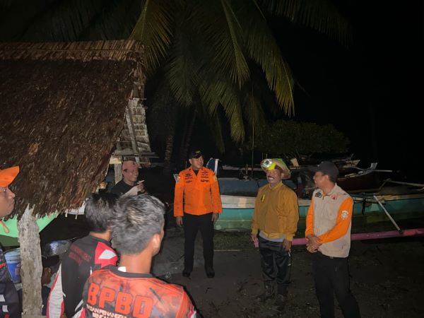 Pemancing Terseret Arus di Pantai Lumu, Basarnas Terjun Lakukan Pencarian