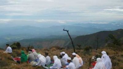 Dianggap Menyimpang, Aliran Tarekat Ana’ Loloa di Maros Yakini 11 Rukun Islam