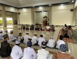 Jalin Silaturahmi, Polres Jeneponto Gelar Buka Bersama Santri di Ponpes