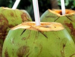 4 Minuman Sehat yang Dianjurkan Ketika Berbuka Puasa, Jaga Keseimbangan Cairan dan Energi!
