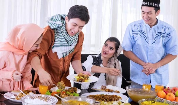 Tata Cara Buka Puasa Sesuai Sunnah, Tingkatkan Ibadah dan Dapatkan Pahala Berlimpah!
