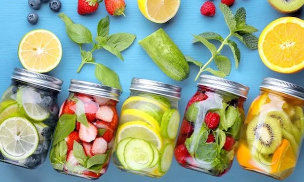 Infused Water, Solusi Sehat untuk Lancarkan Pencernaan dan Cegah Penuaan Dini