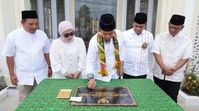 Gubernur Sulsel Resmikan Masjid di Wajo, Harap Jadi Pusat Keimanan dan Sosial