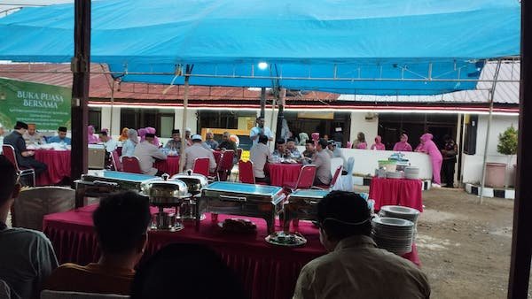 Pererat Tali Silaturahmi, Sat Narkoba Polres Jeneponto Gelar Bukber Bersama Jurnalis