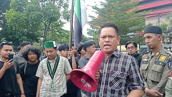 Wakil Ketua DPRD Sulsel Terima Aspirasi Mahasiswa Tolak RUU TNI