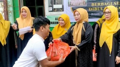 DWP Kemenag Sulsel Bagikan 200 Paket Sembako
