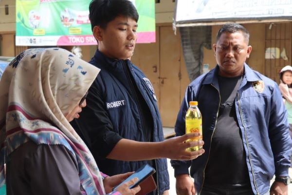 Polisi Temukan Takaran Minyak Goreng di Mamuju Tak Sesuai Standar