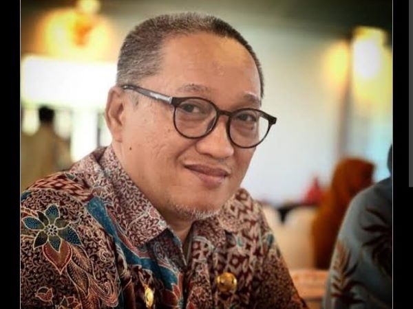 Pemprov Sulbar Pastikan Program 1000 Beasiswa Sulbar Cerdas Berlanjut Secara Transparan