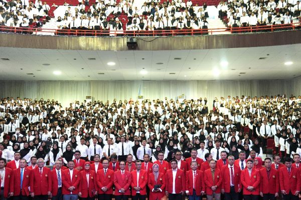 3.186 Mahasiswa Baru Pascasarjana 2025, Unhas Tekankan Riset dan Inovasi