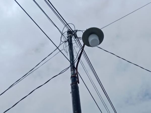 Spesial HUT Jeneponto, 21 Lampu Jalan Terpasang di Pesisir Barat Borongtala