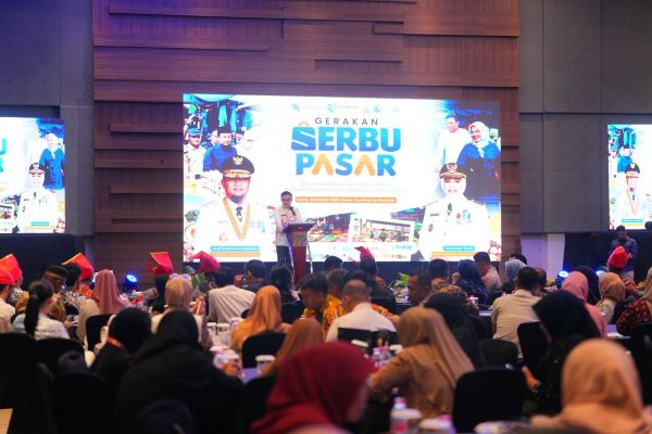 Sekprov Sulsel Launching Gerakan Serbu Pasar, Dorong Akselerasi Ekonomi